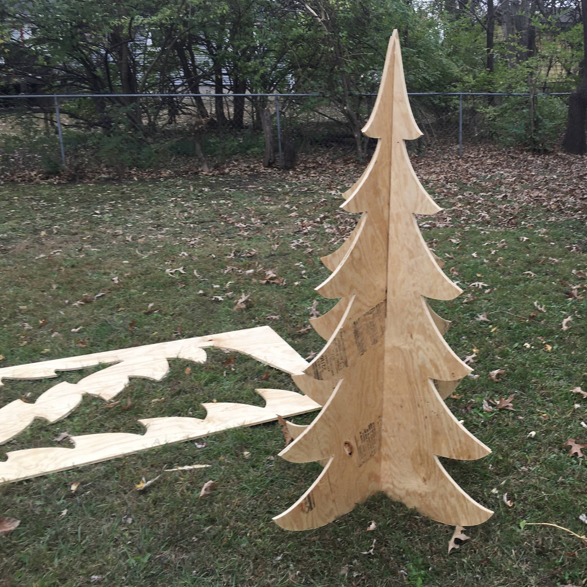 Maker Made - Christmas Tree